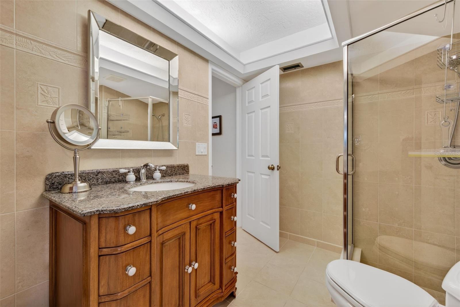 Image 31 of 58 For 4712 Overlook Drive Ne