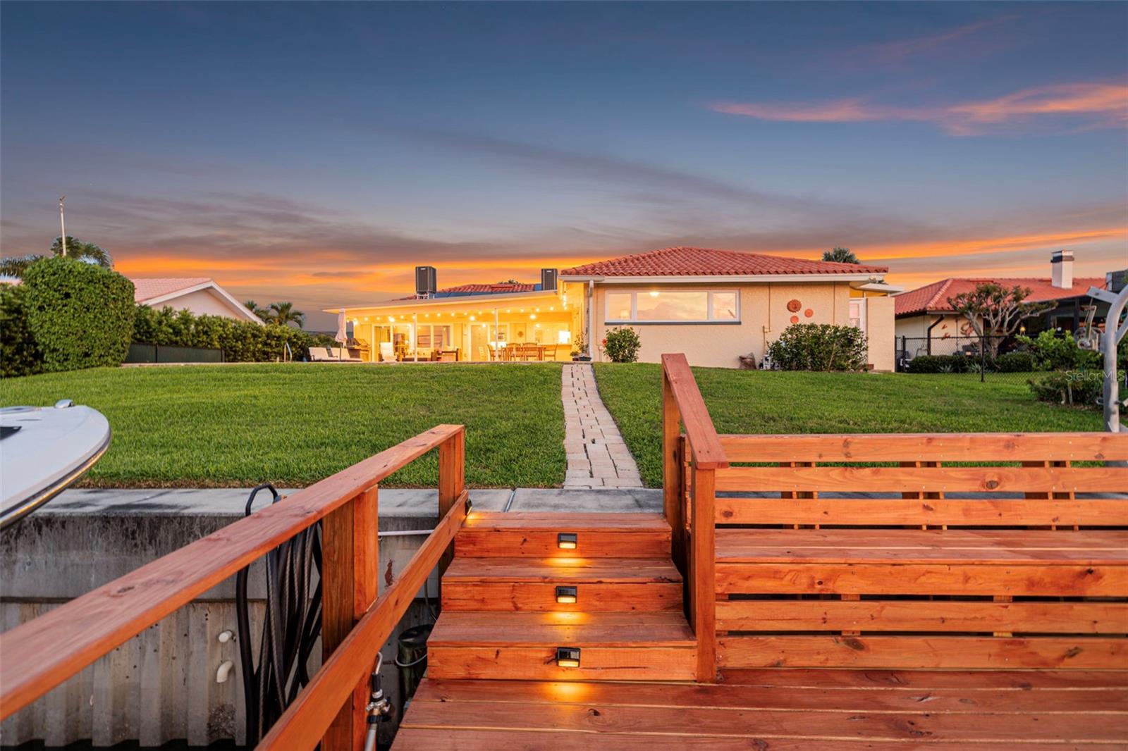 Image 47 of 58 For 4712 Overlook Drive Ne