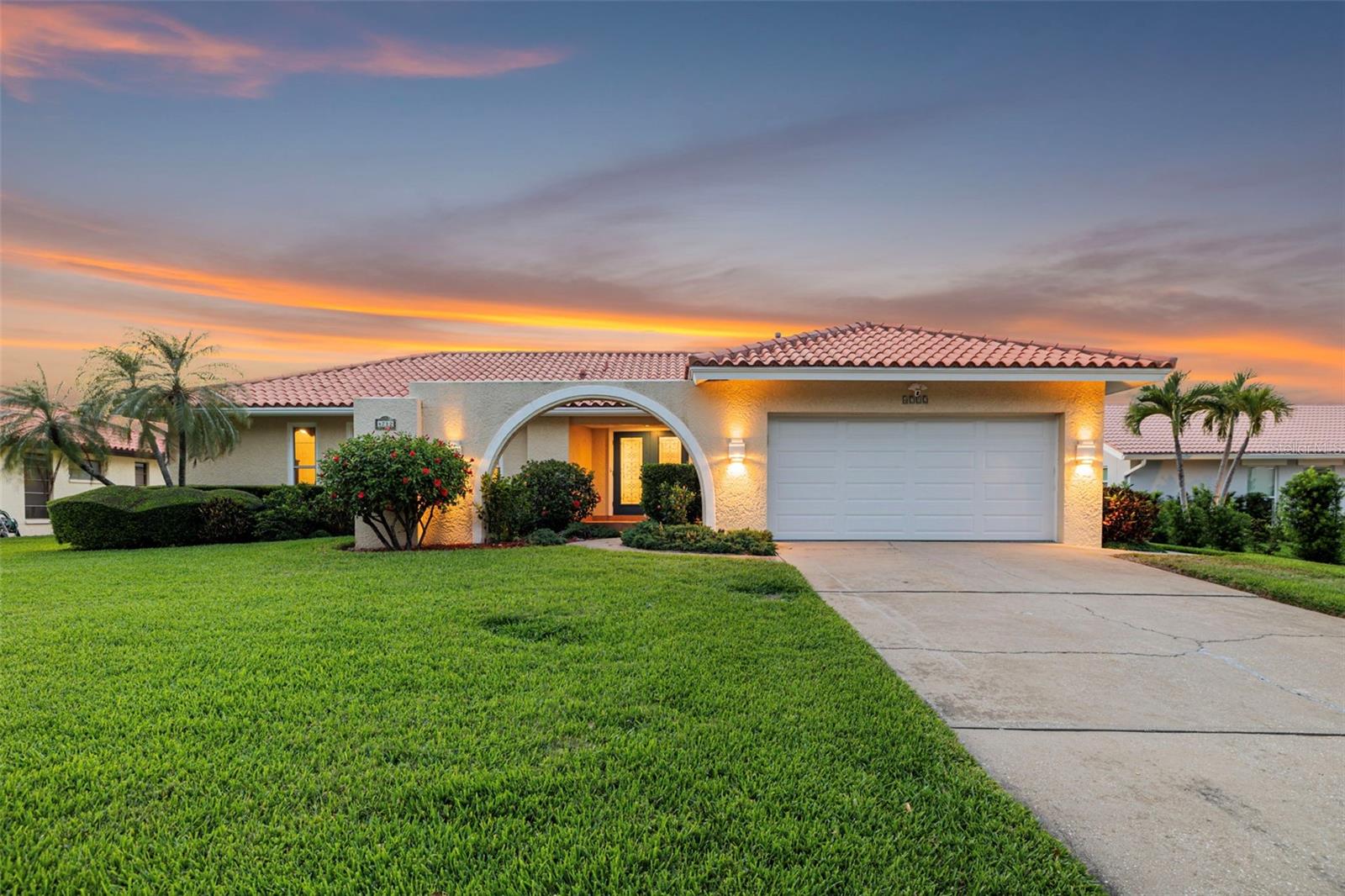 Image 54 of 58 For 4712 Overlook Drive Ne