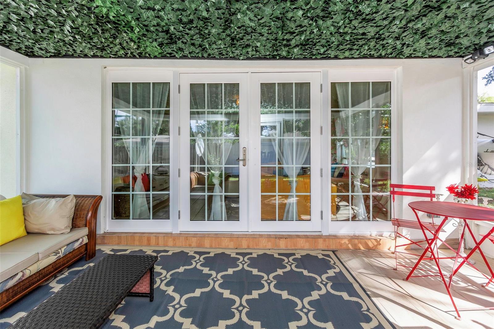 Image 13 of 57 For 1057 Calumet Street