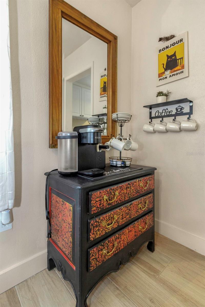 Image 19 of 57 For 1057 Calumet Street