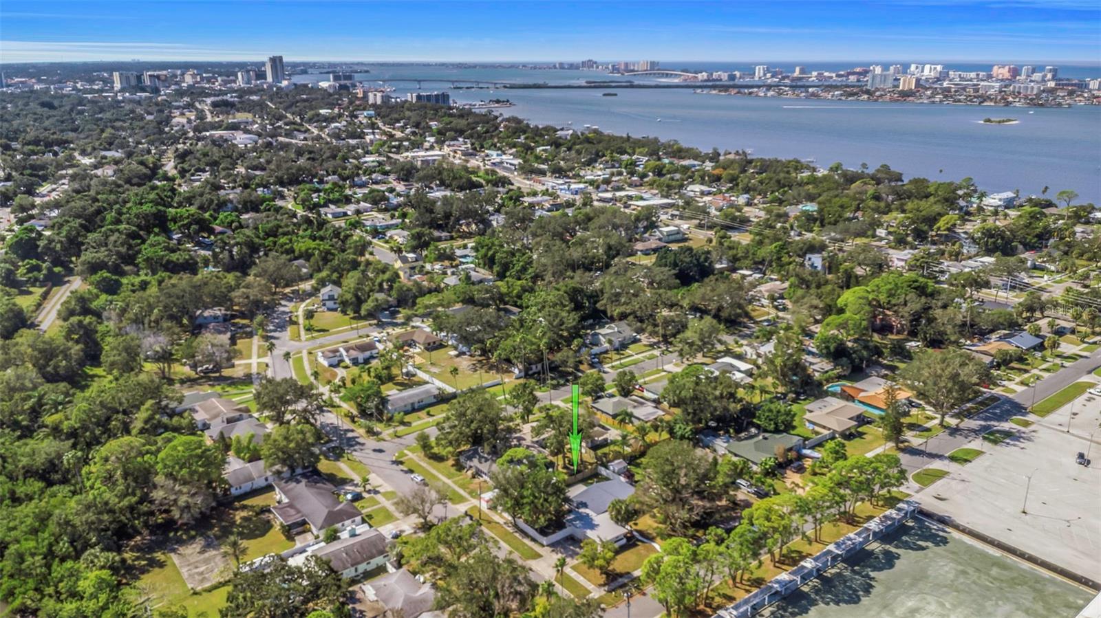 Image 4 of 57 For 1057 Calumet Street