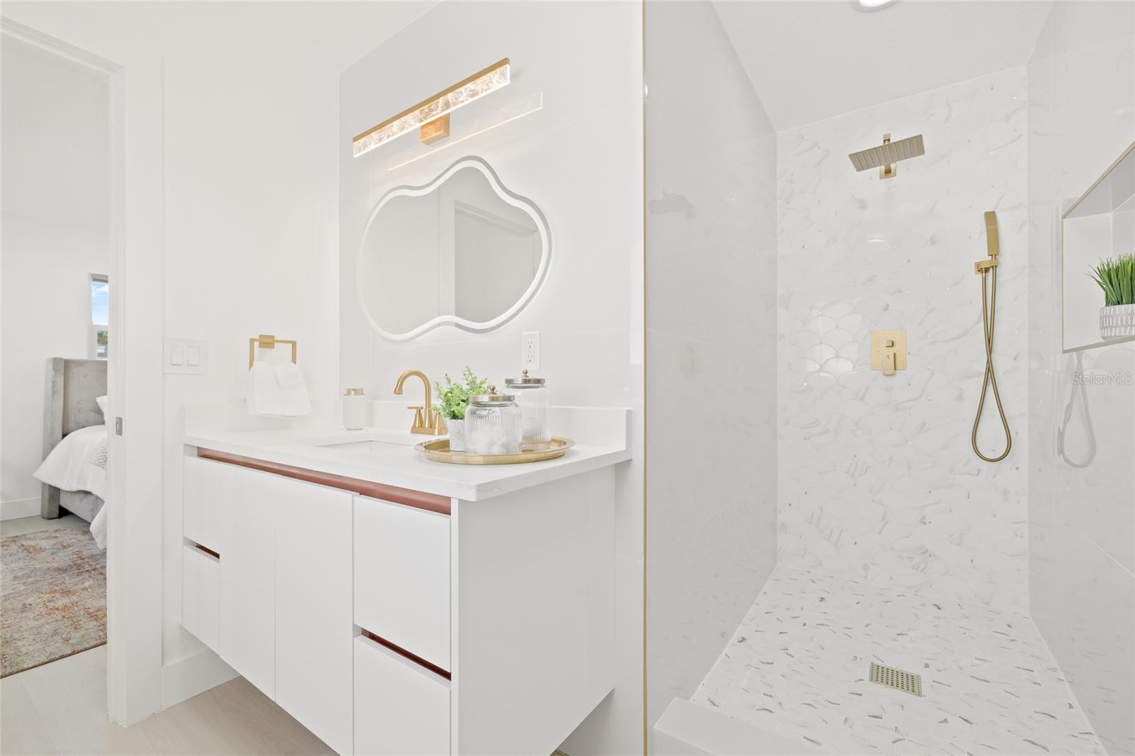 Image 20 of 41 For 10129 4th Street E