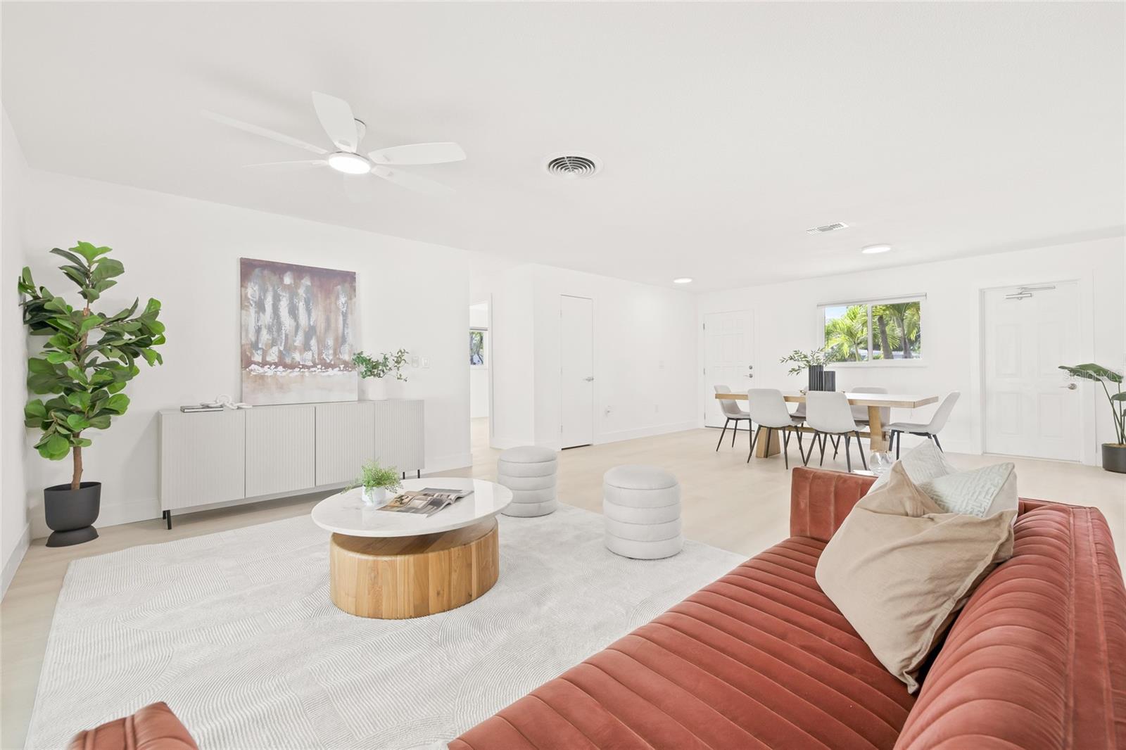 Image 5 of 41 For 10129 4th Street E