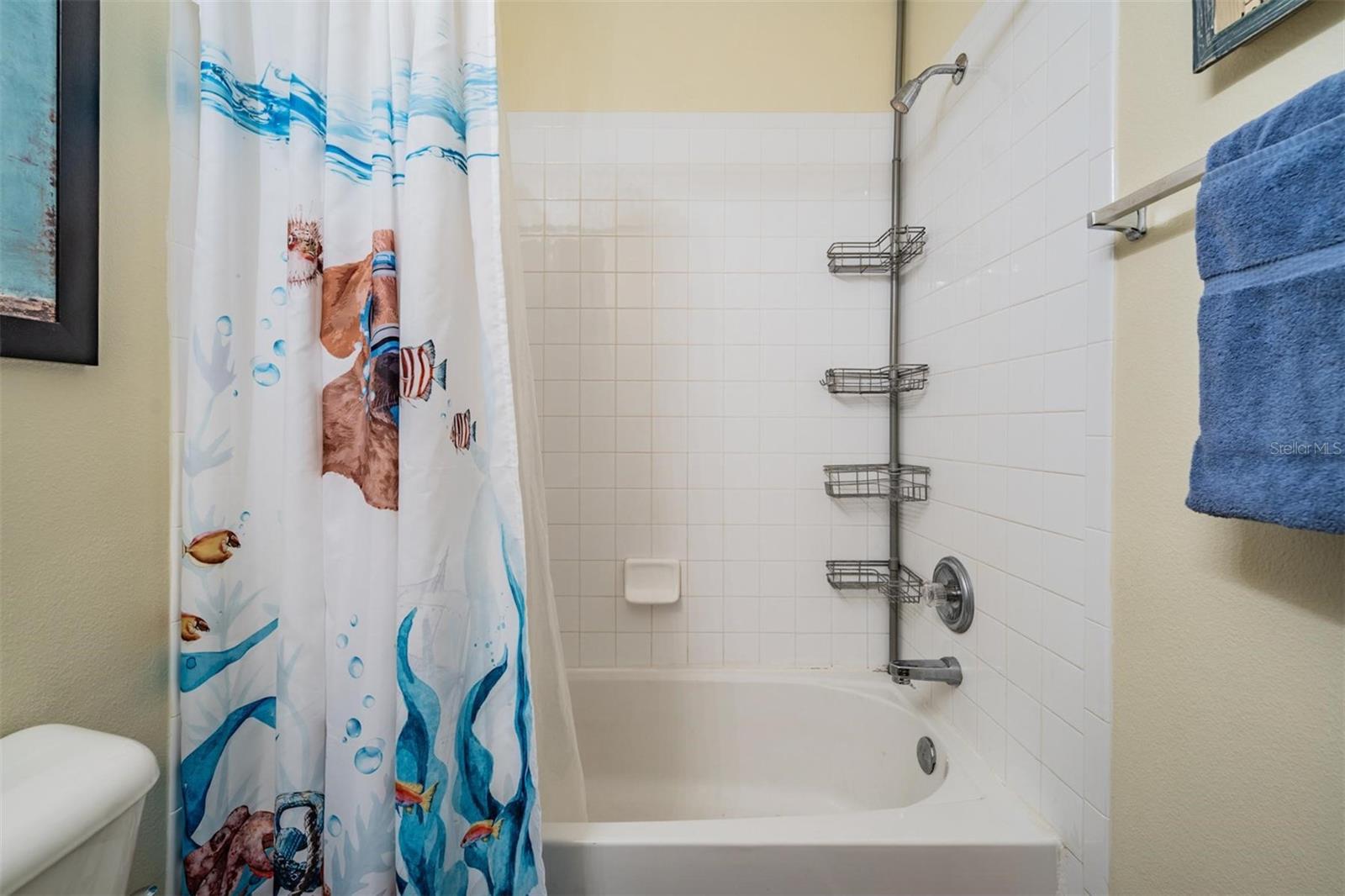 Image 24 of 31 For 4522 Winding River Way