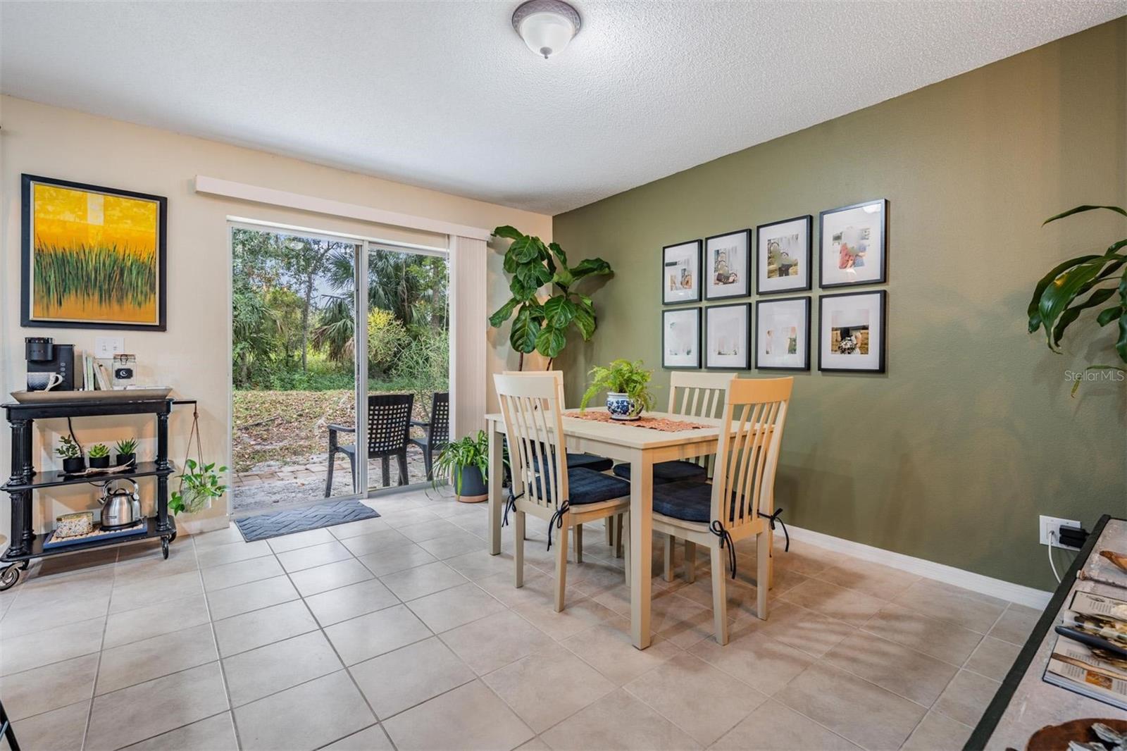 Image 7 of 31 For 4522 Winding River Way