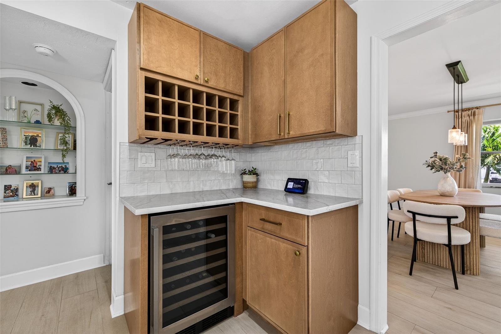 Image 18 of 48 For 4100 13th Lane Ne