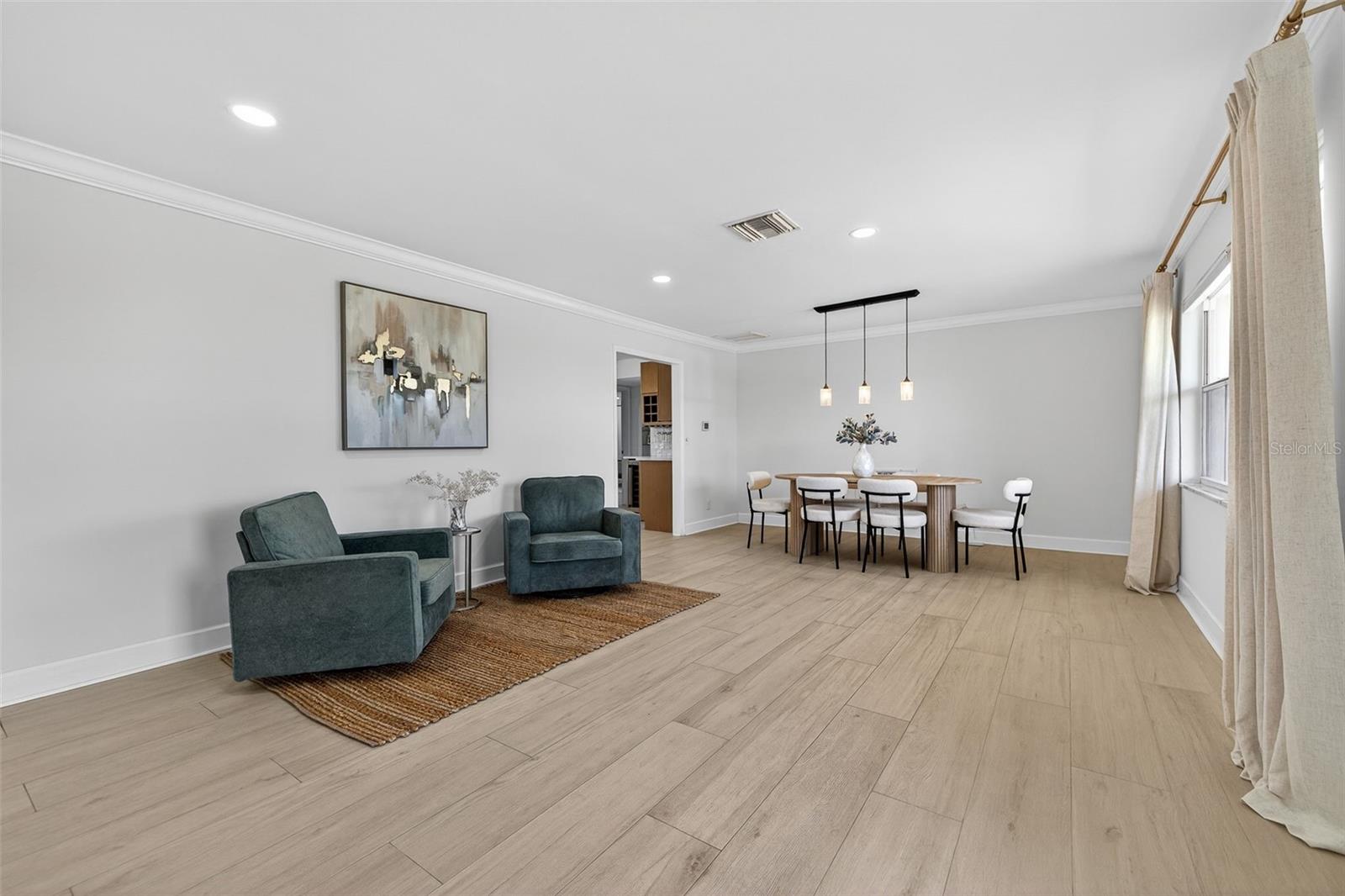 Image 8 of 48 For 4100 13th Lane Ne