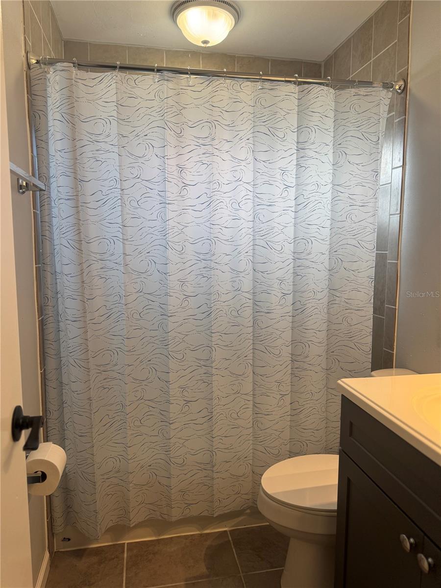 Image 34 of 51 For 1500 39th Street N