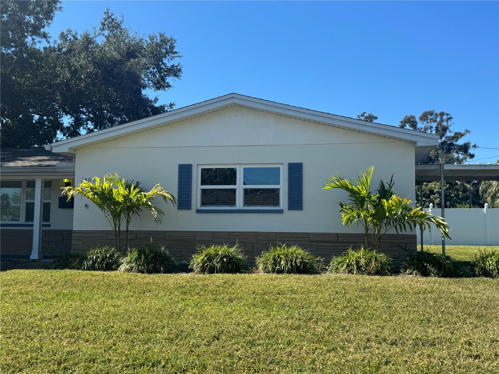 Image 38 of 51 For 1500 39th Street N