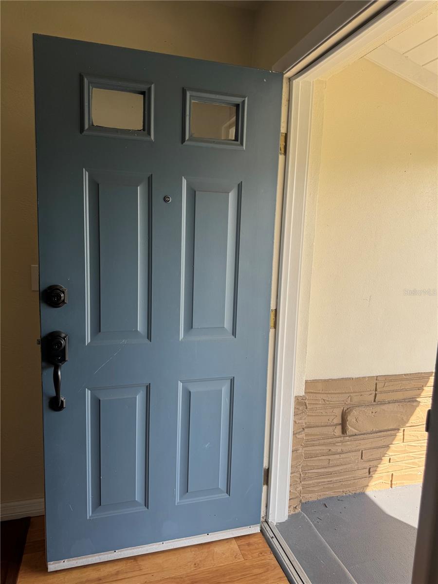 Image 4 of 51 For 1500 39th Street N