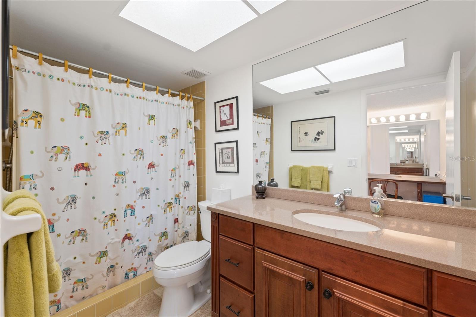 Image 25 of 47 For 3833 Teeside Drive