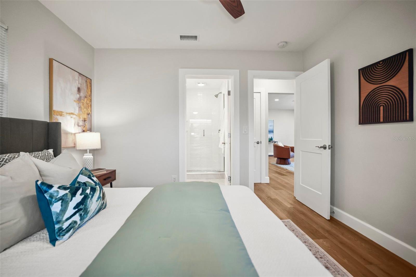 Image 24 of 39 For 1471 Gladys Circle