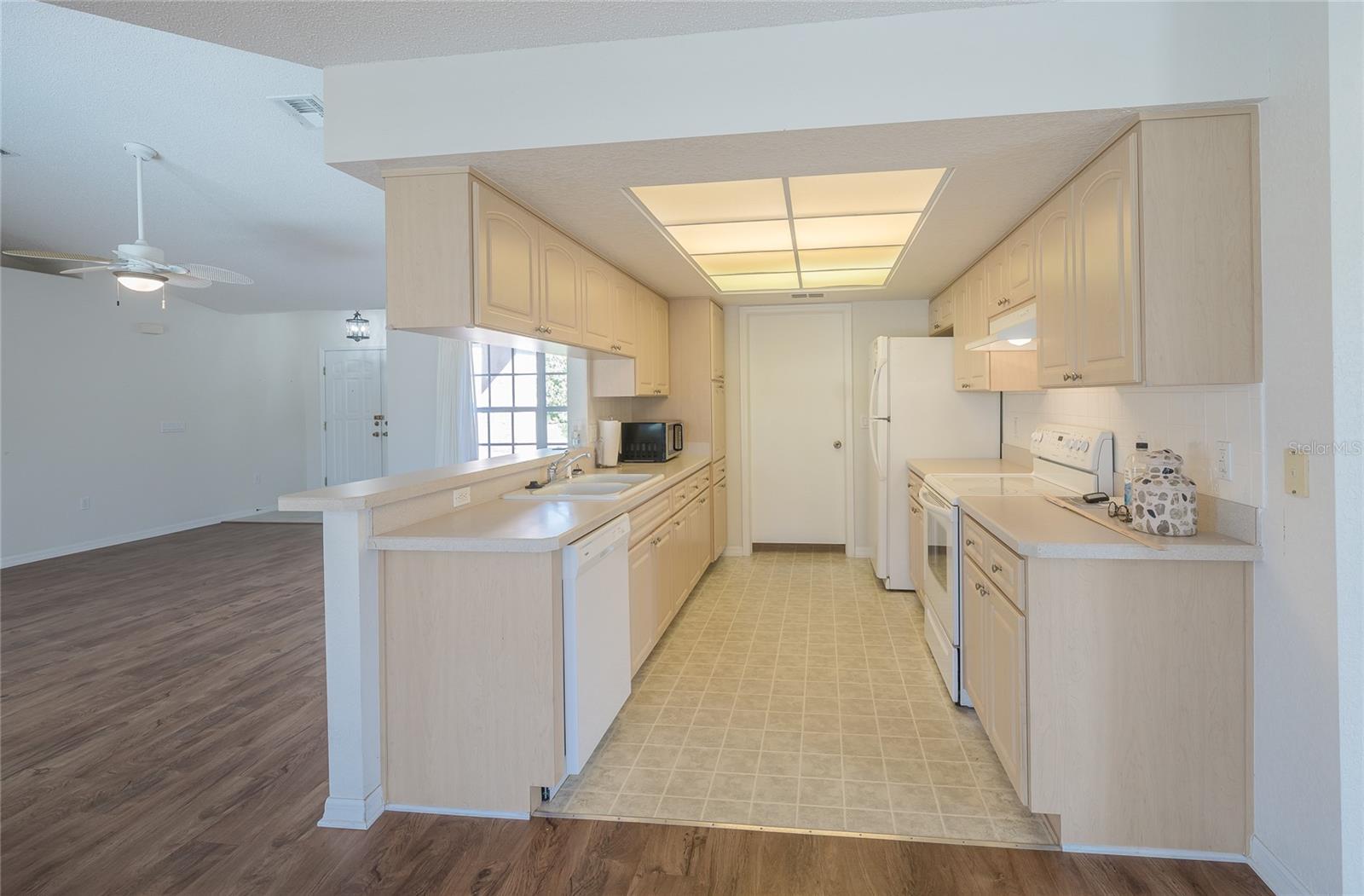 Image 17 of 44 For 6023 Sundown Drive