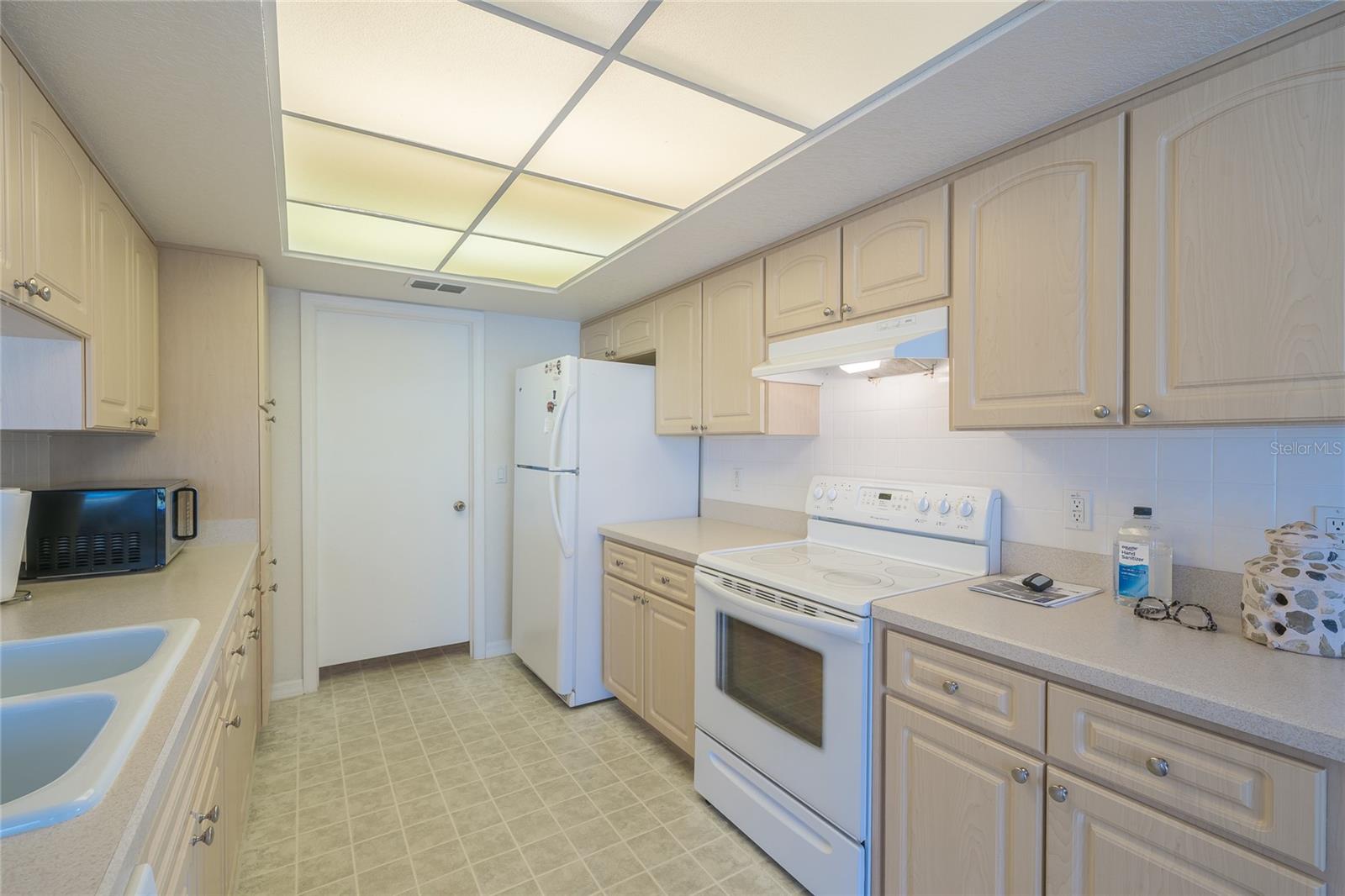 Image 19 of 44 For 6023 Sundown Drive