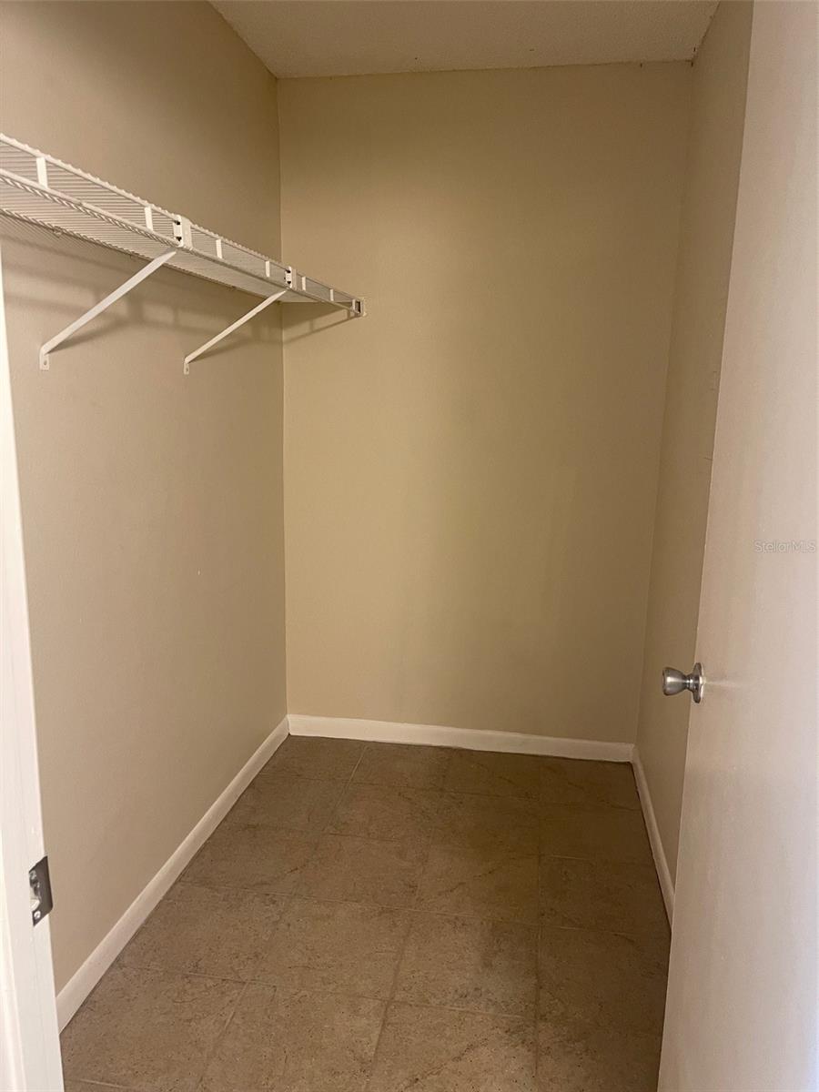 Image 10 of 27 For 2690 Coral Landings Boulevard 711