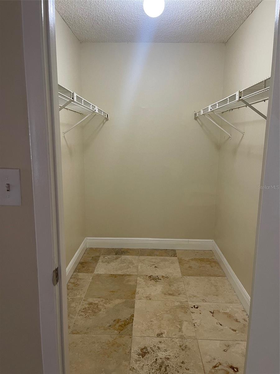 Image 14 of 27 For 2690 Coral Landings Boulevard 711