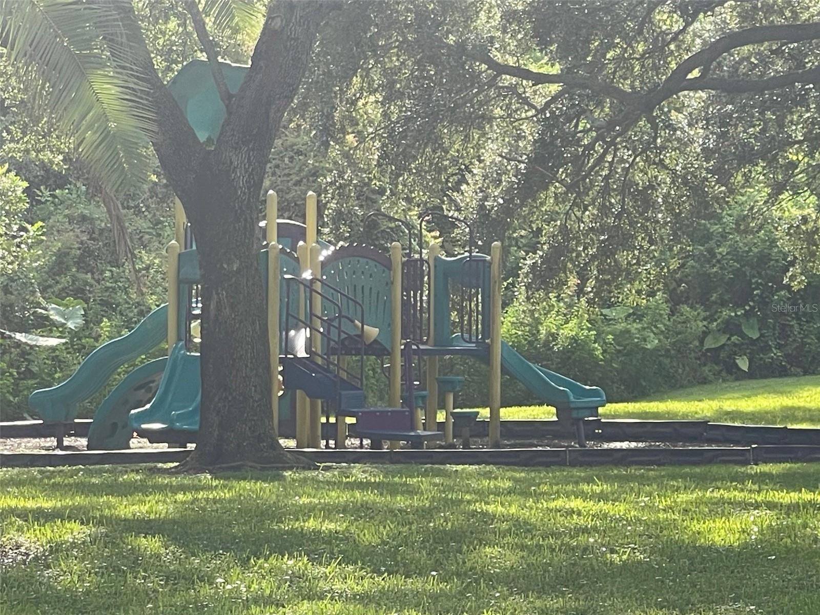 Image 26 of 27 For 2690 Coral Landings Boulevard 711