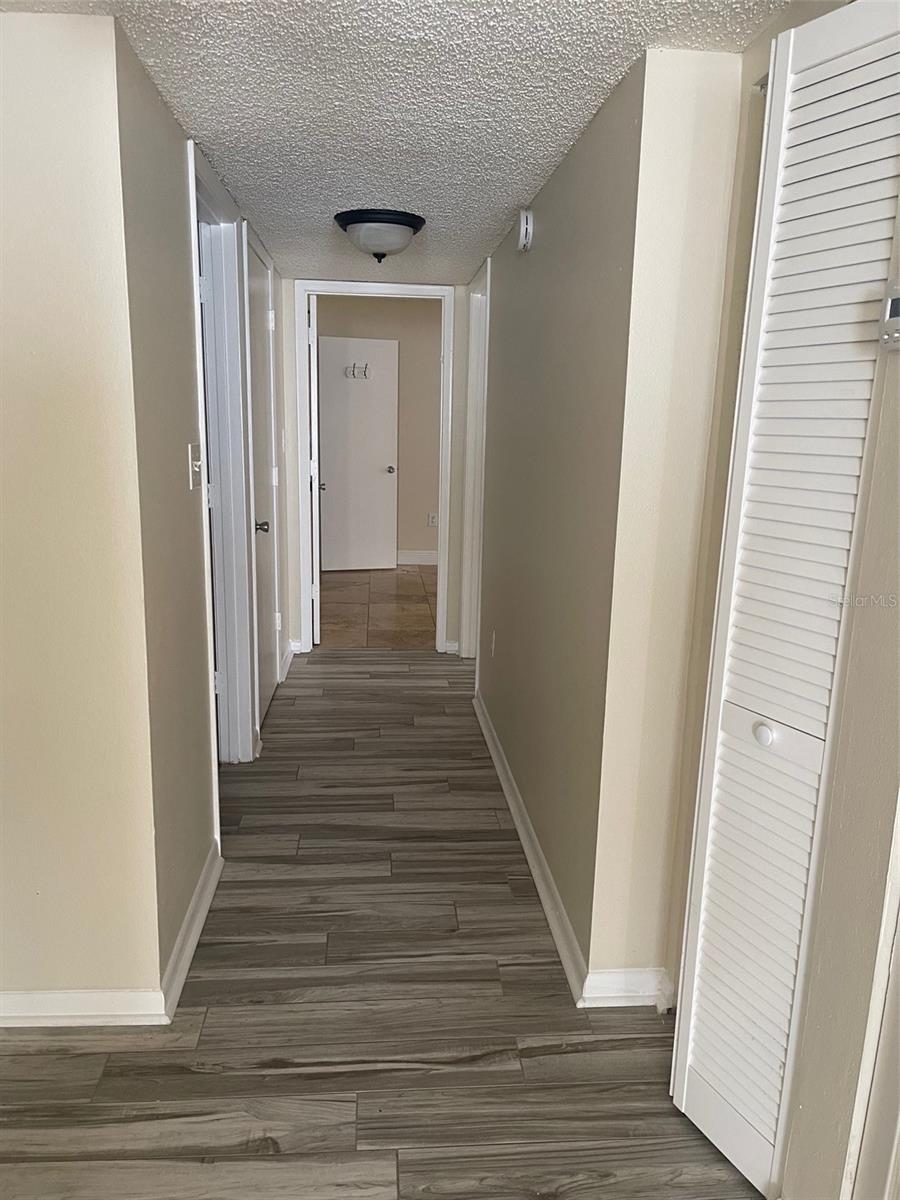 Image 8 of 27 For 2690 Coral Landings Boulevard 711