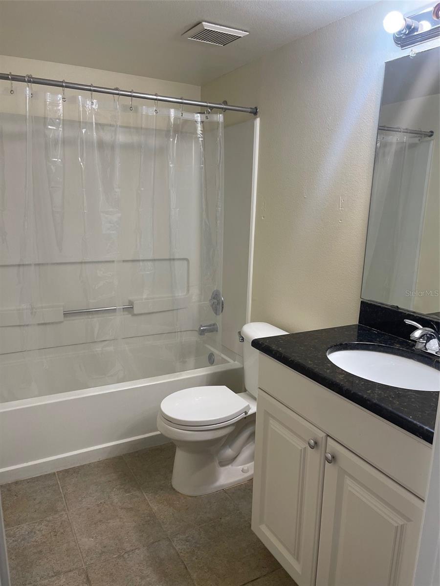 Image 9 of 27 For 2690 Coral Landings Boulevard 711