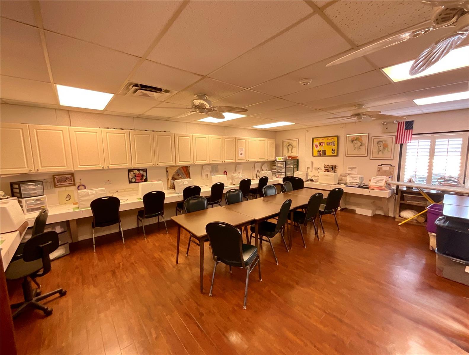 Image 37 of 46 For 10605 Timber Lane