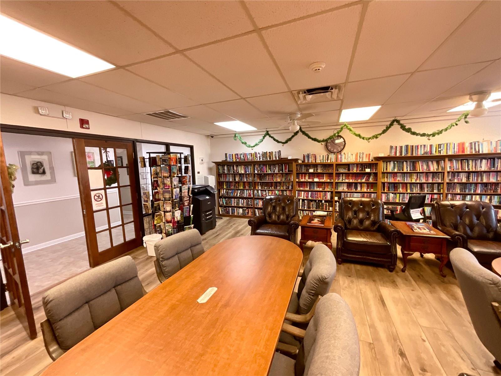 Image 38 of 46 For 10605 Timber Lane