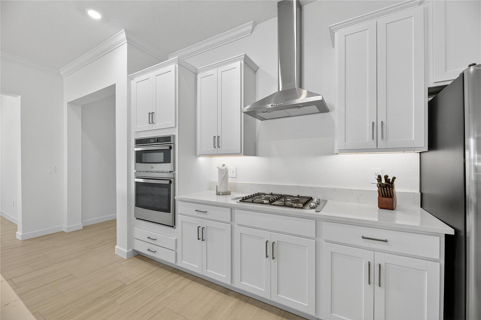 Image 22 of 72 For 17415 Holly Well Avenue