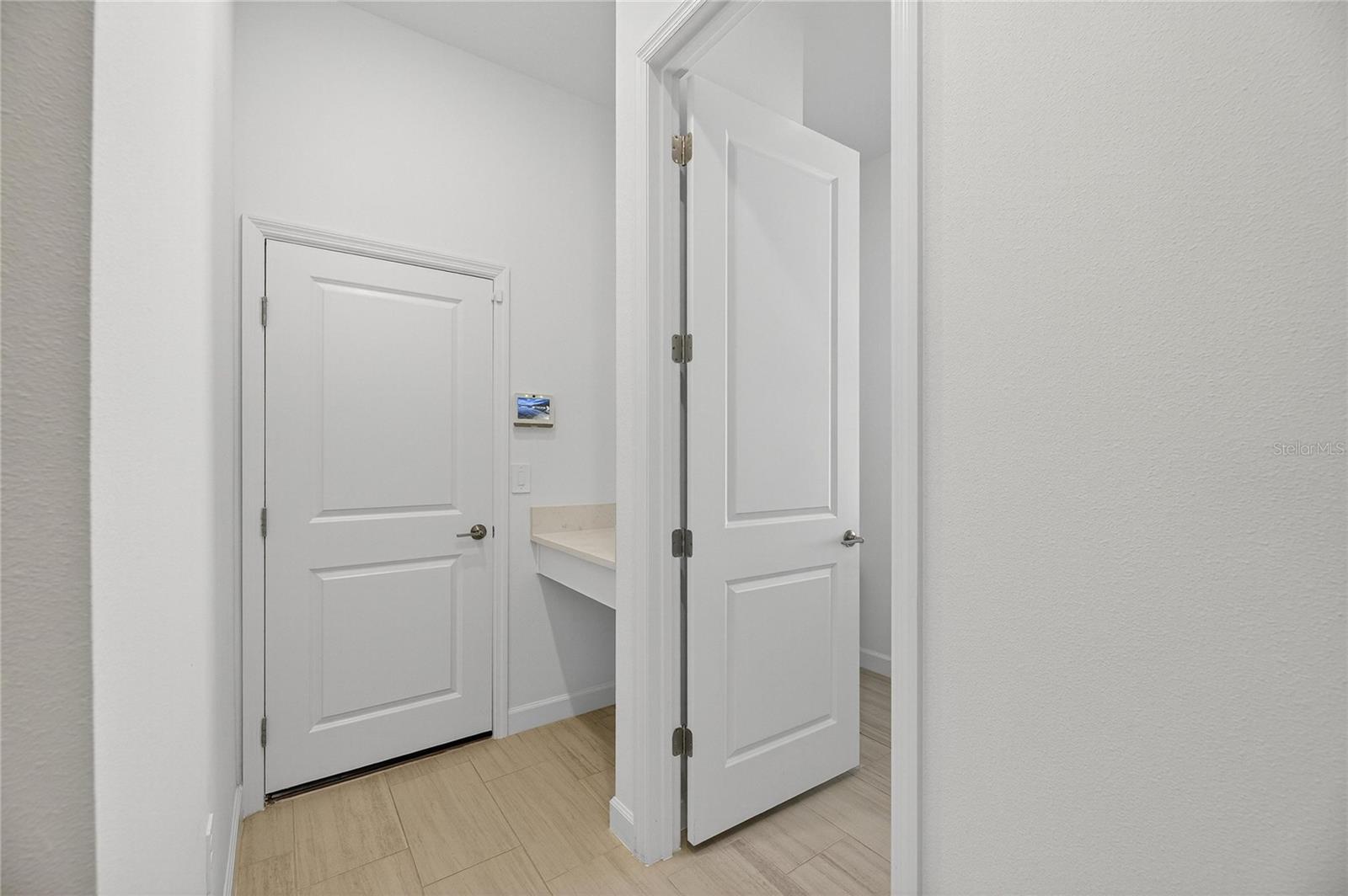 Image 26 of 72 For 17415 Holly Well Avenue