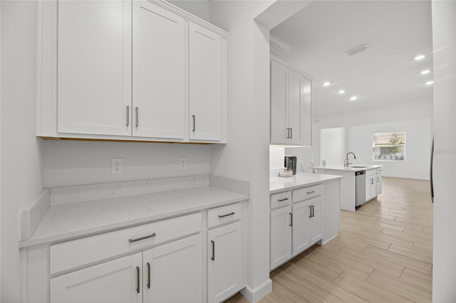 Image 27 of 72 For 17415 Holly Well Avenue