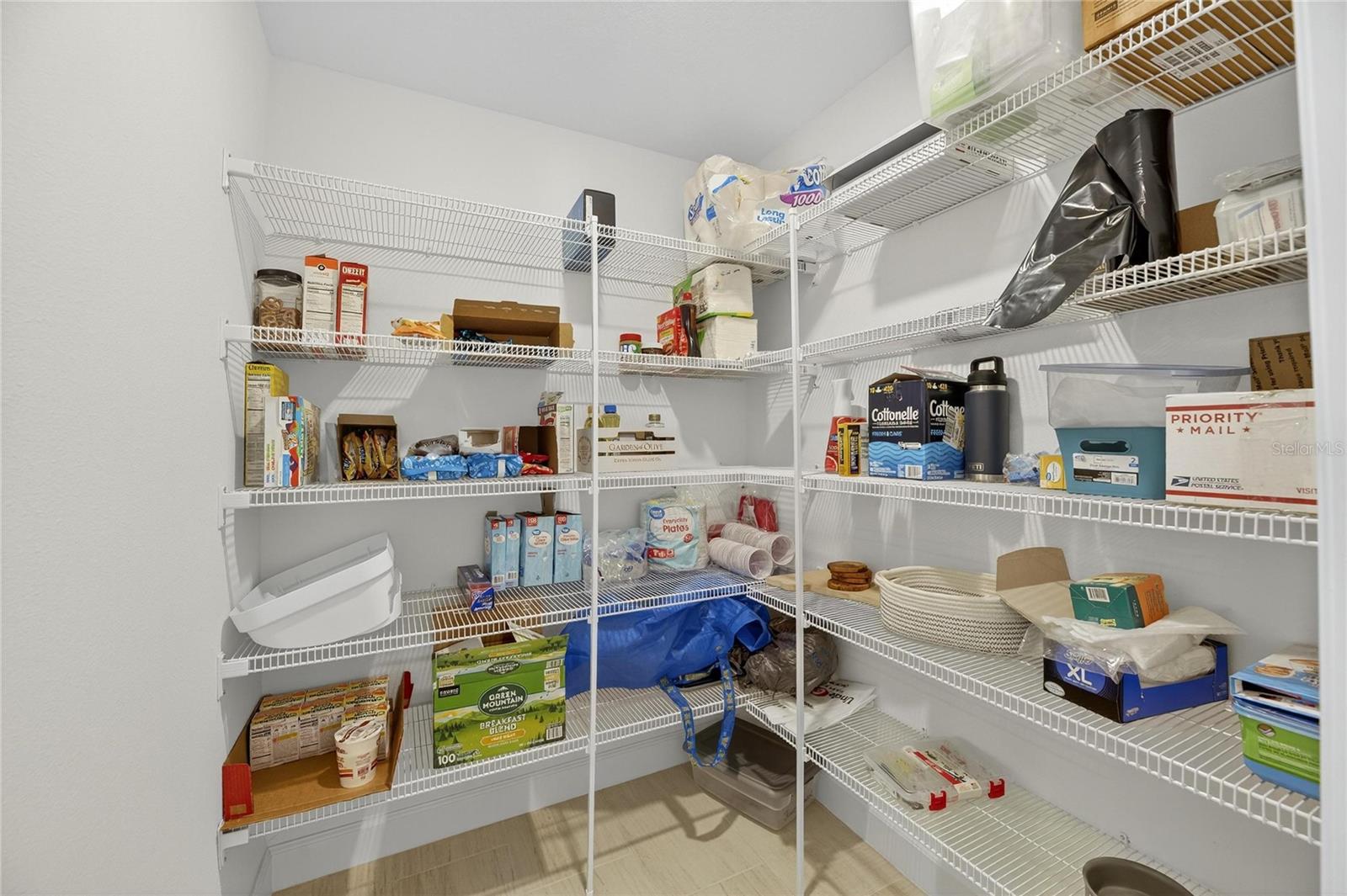 Image 42 of 72 For 17415 Holly Well Avenue