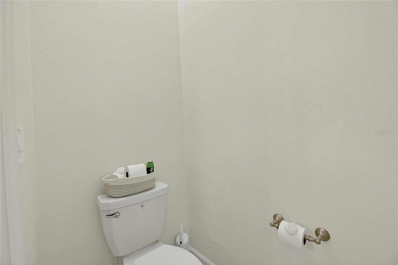 Image 53 of 72 For 17415 Holly Well Avenue