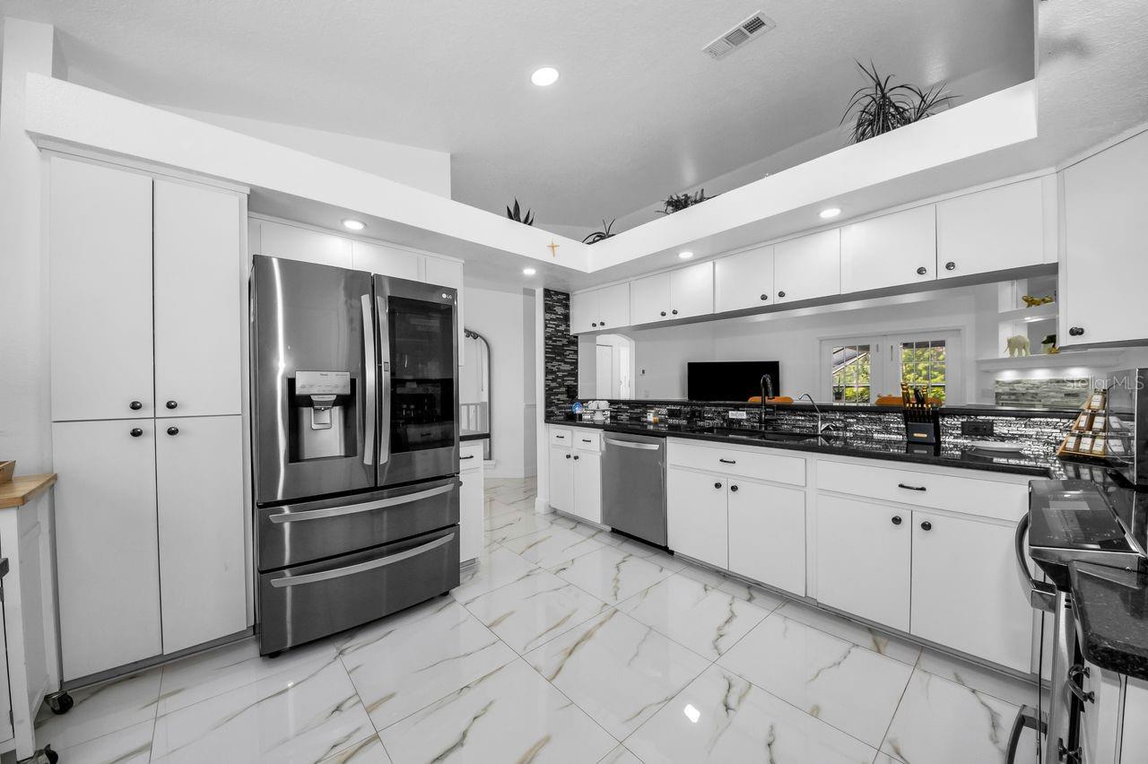 Image 12 of 46 For 5451 Tropic Drive