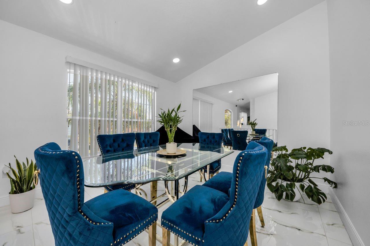 Image 15 of 46 For 5451 Tropic Drive