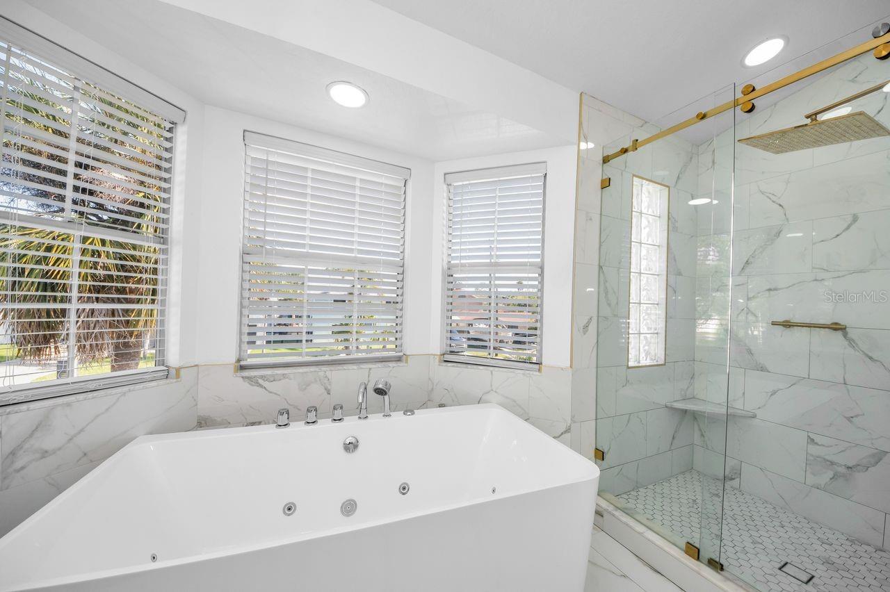 Image 20 of 46 For 5451 Tropic Drive