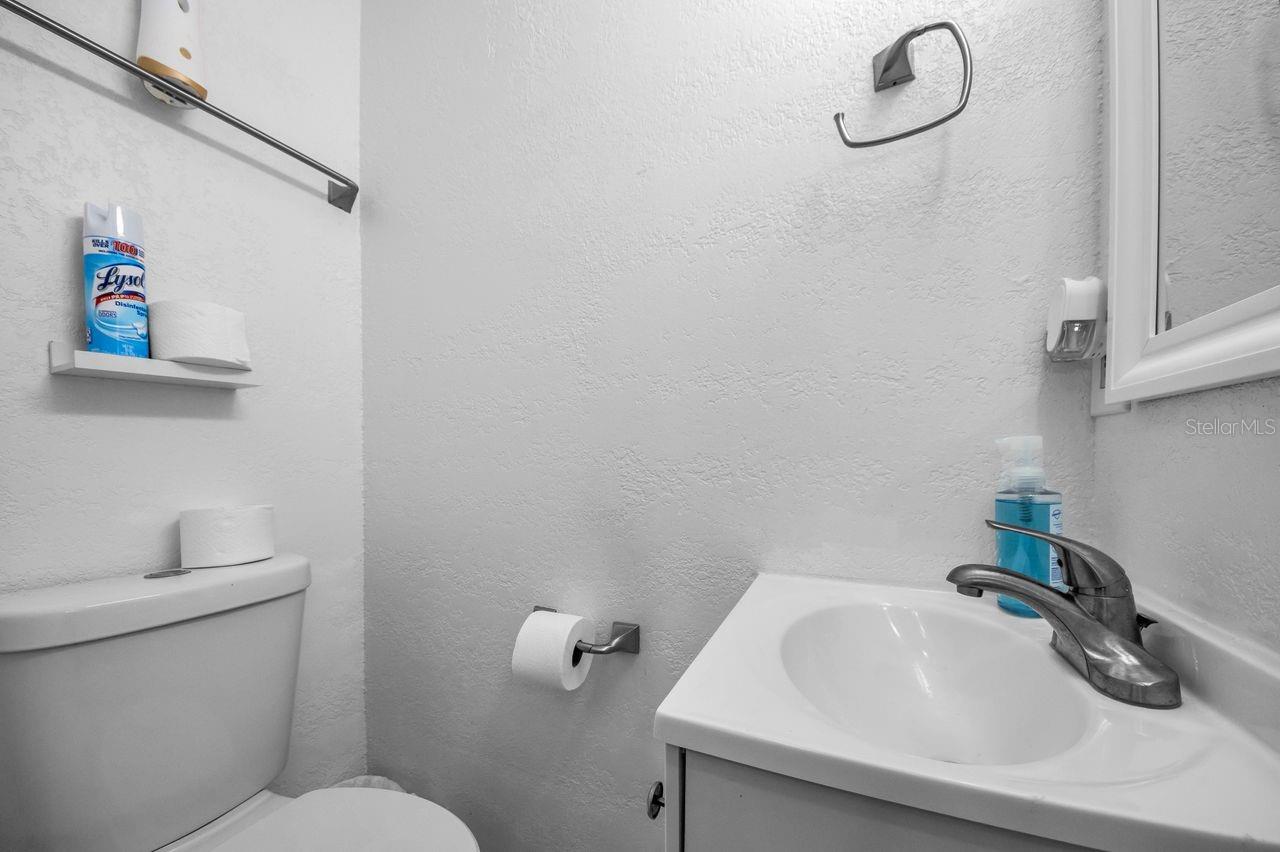 Image 31 of 46 For 5451 Tropic Drive