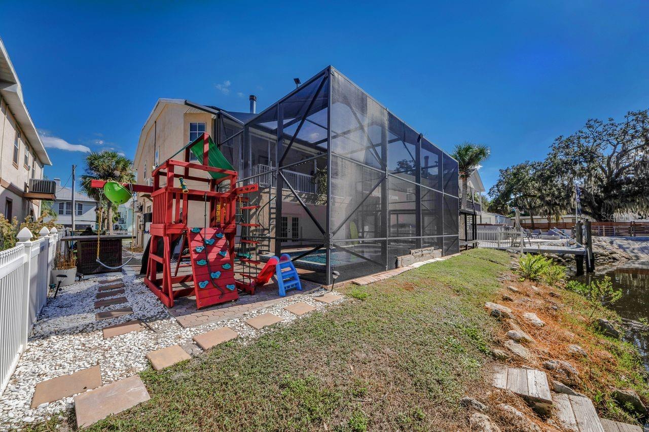 Image 37 of 46 For 5451 Tropic Drive