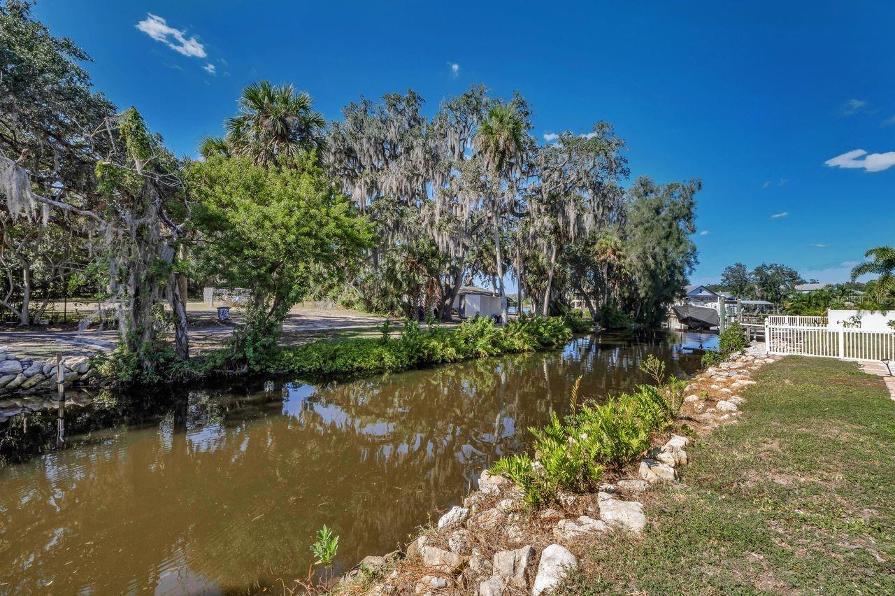 Image 40 of 46 For 5451 Tropic Drive