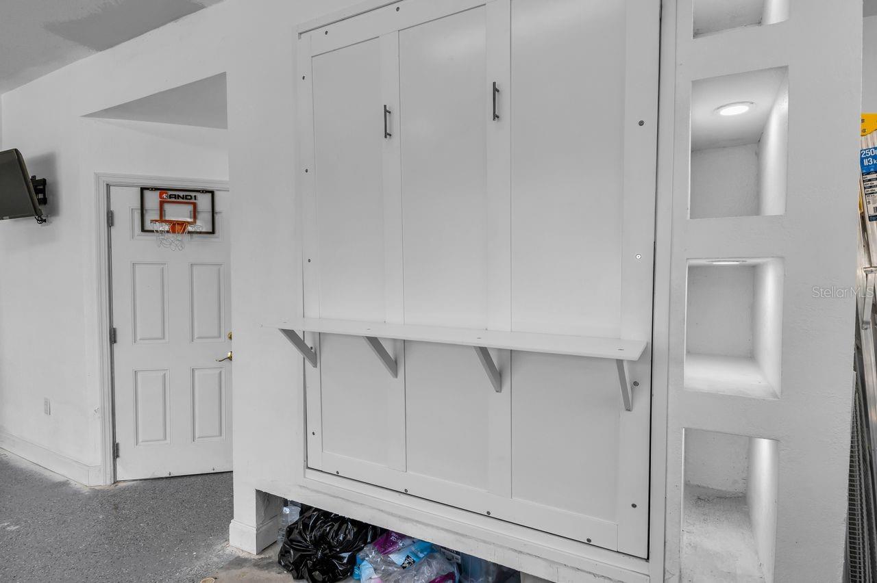 Image 43 of 46 For 5451 Tropic Drive