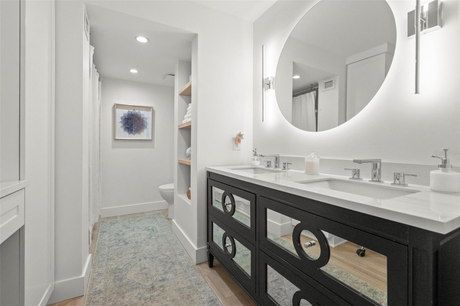 Image 16 of 28 For 2620 Cove Cay Drive 704