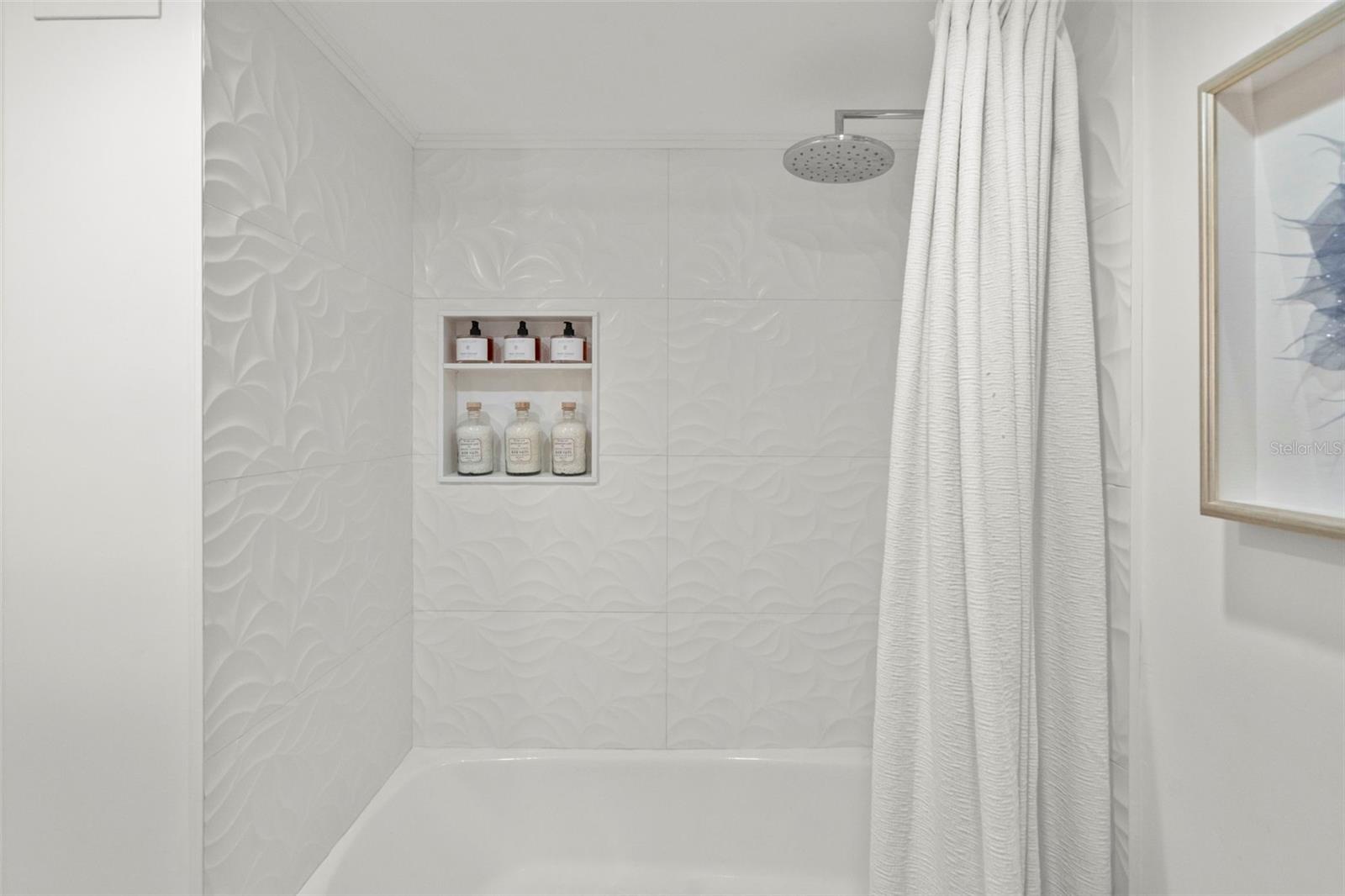 Image 18 of 28 For 2620 Cove Cay Drive 704