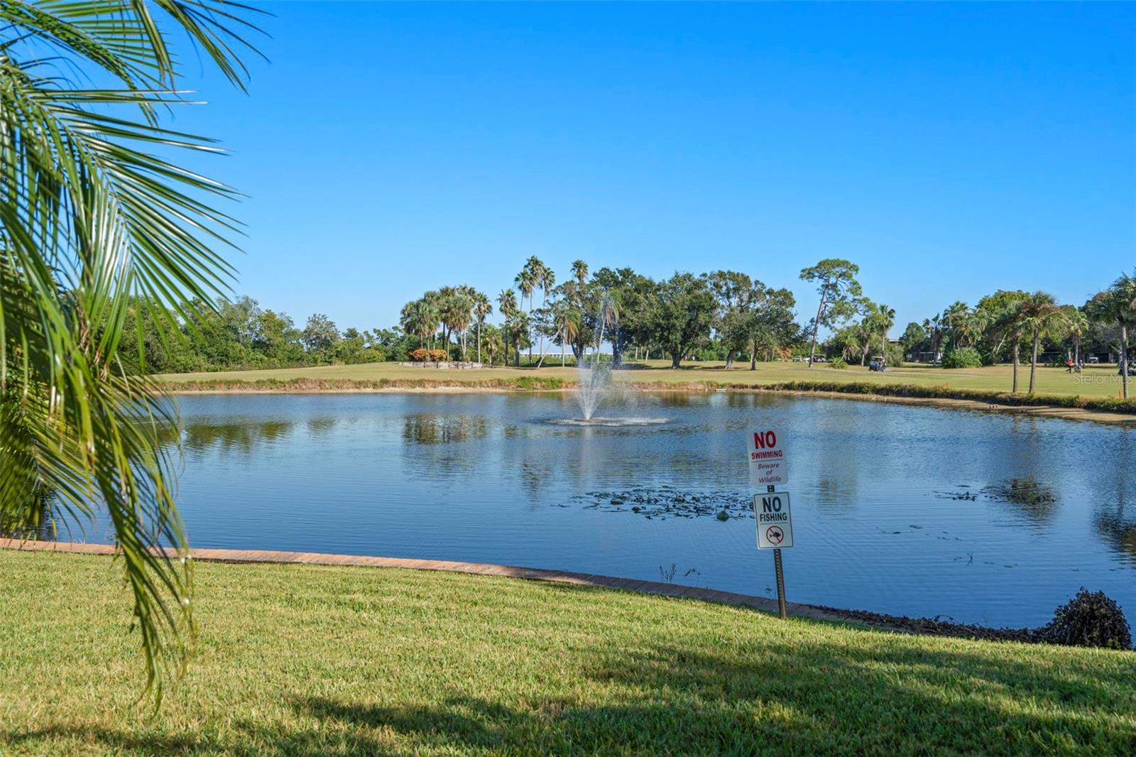 Image 26 of 28 For 2620 Cove Cay Drive 704