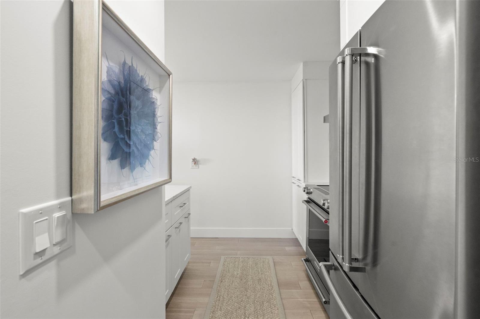 Image 6 of 28 For 2620 Cove Cay Drive 704