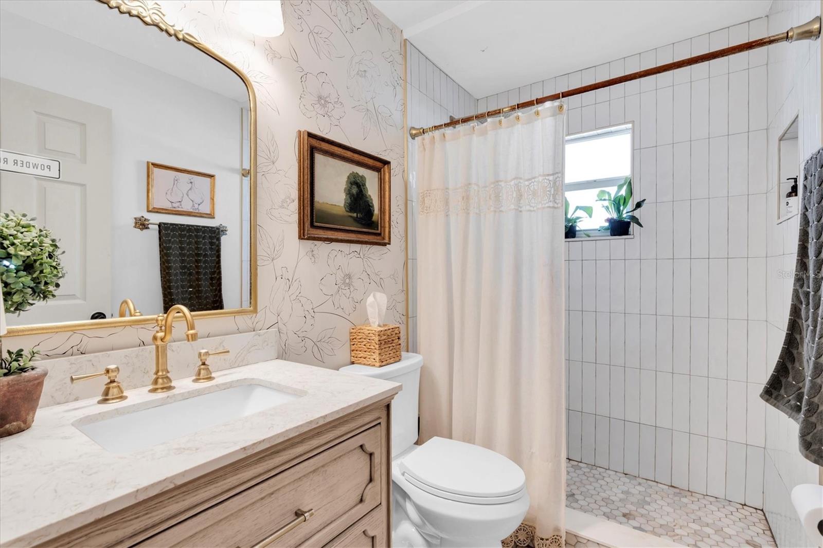 Listing photo id 23 for 27610 Sky Lake Circle