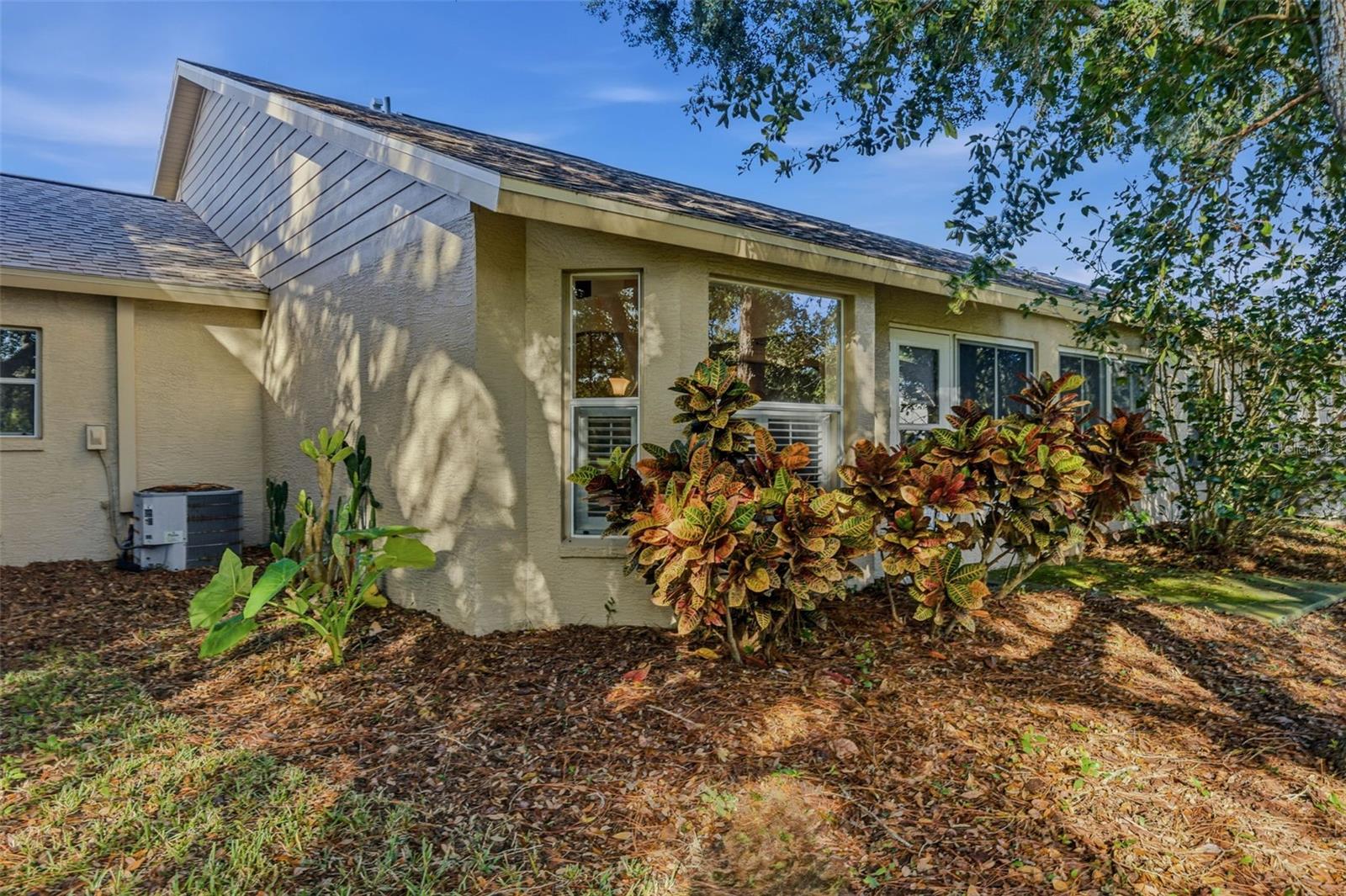 Image 42 of 70 For 18044 Tarrington Place