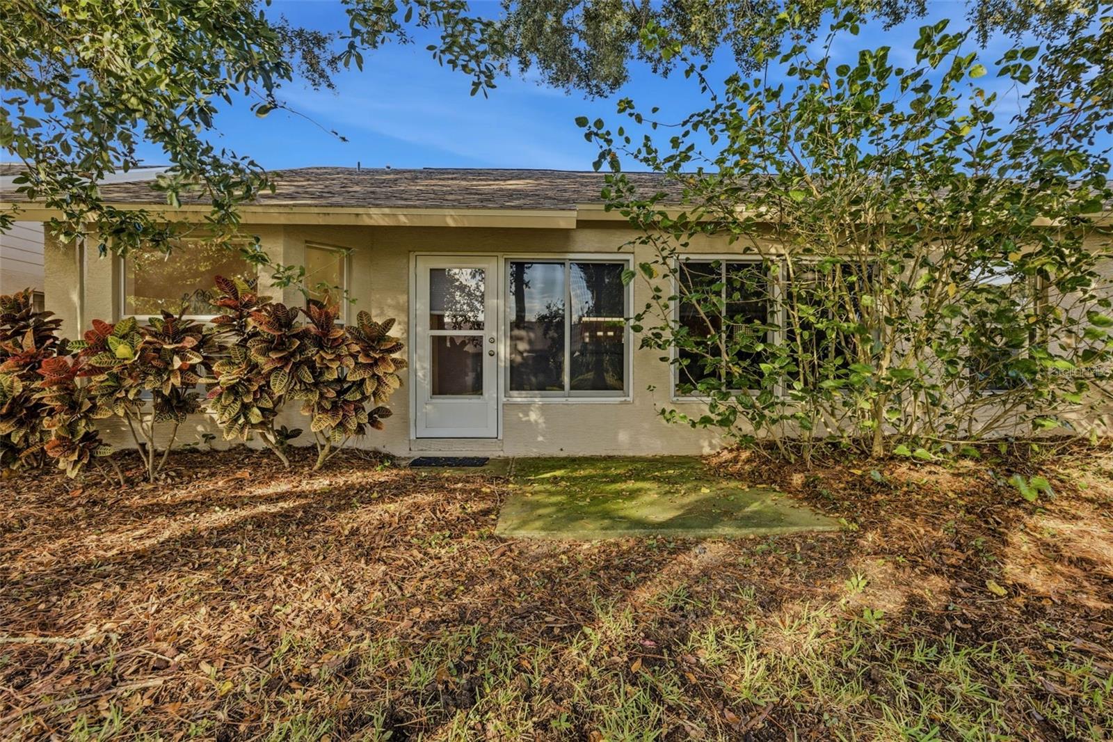 Image 43 of 70 For 18044 Tarrington Place