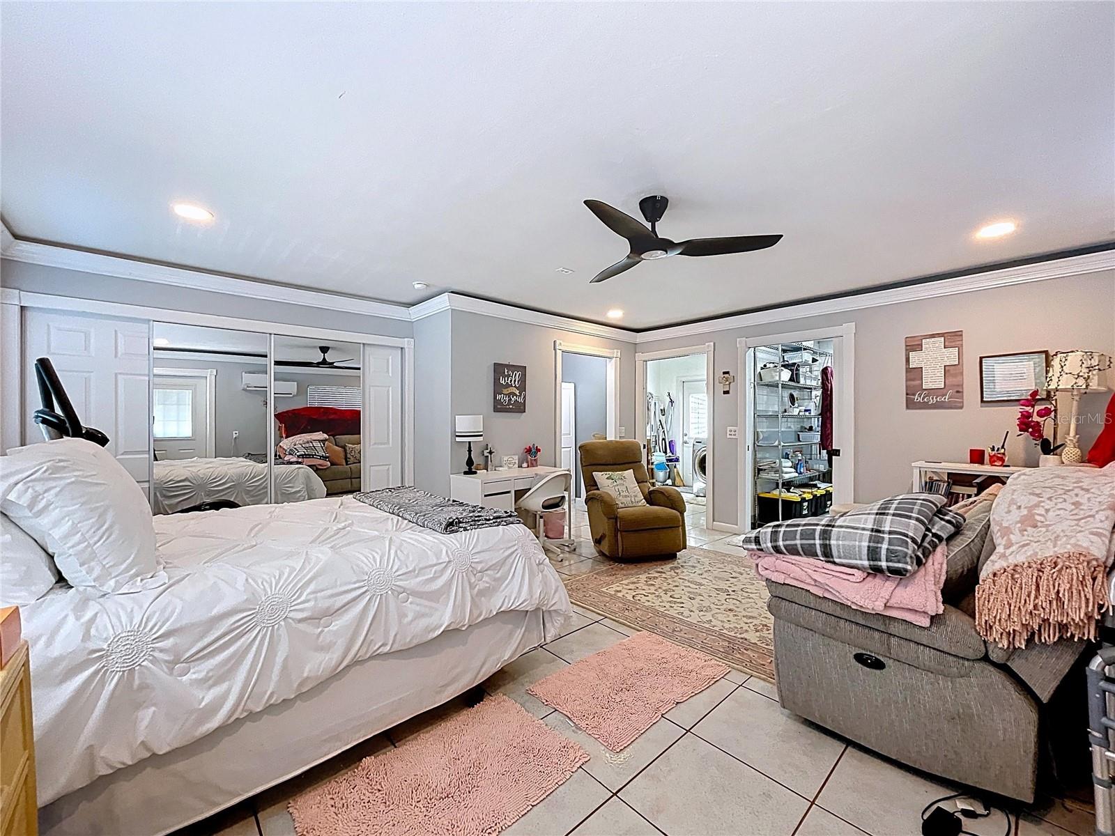 Image 37 of 54 For 611 Greenbriar Drive