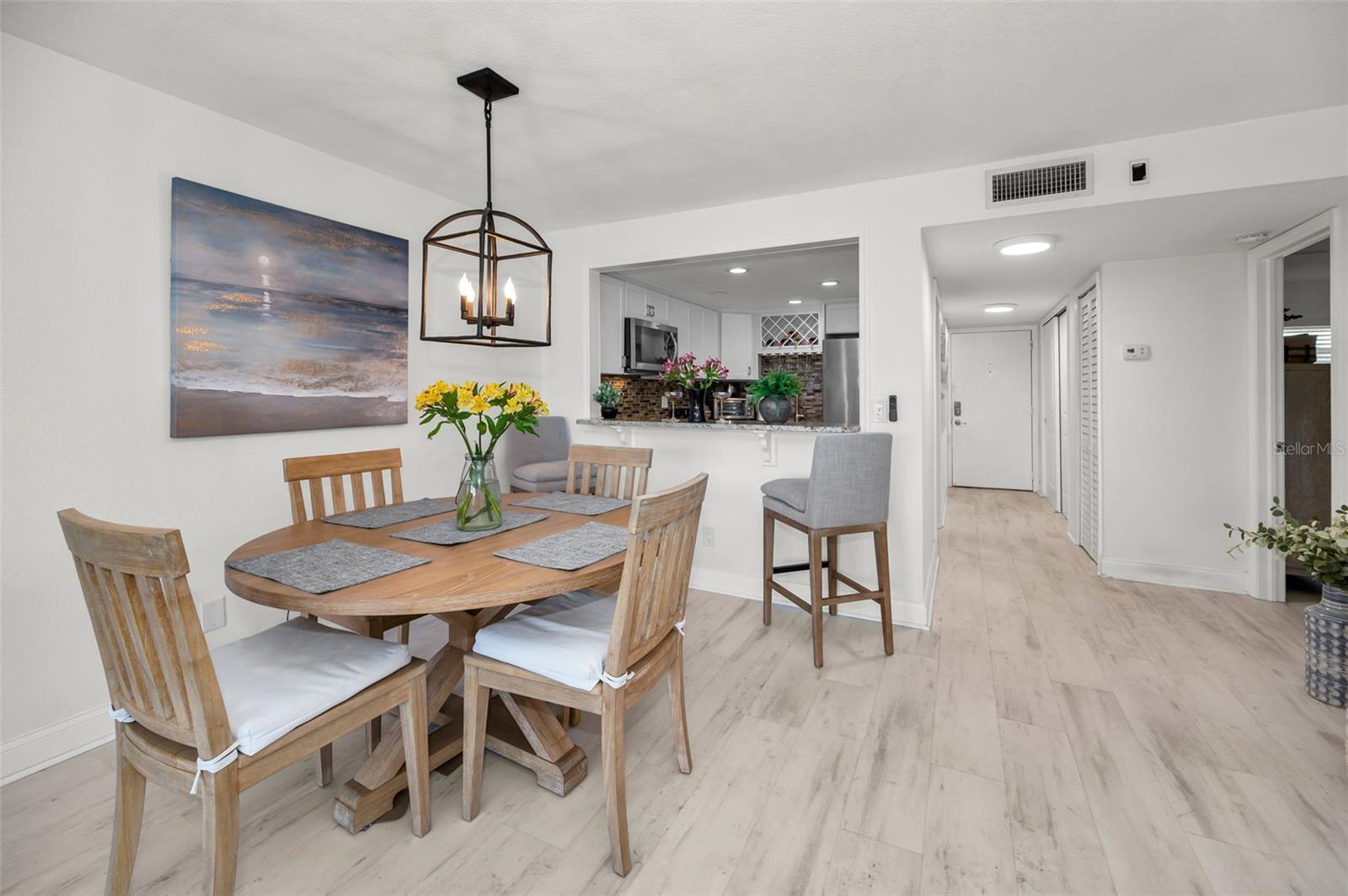 Image 15 of 75 For 7420 Bay Island Drive 374