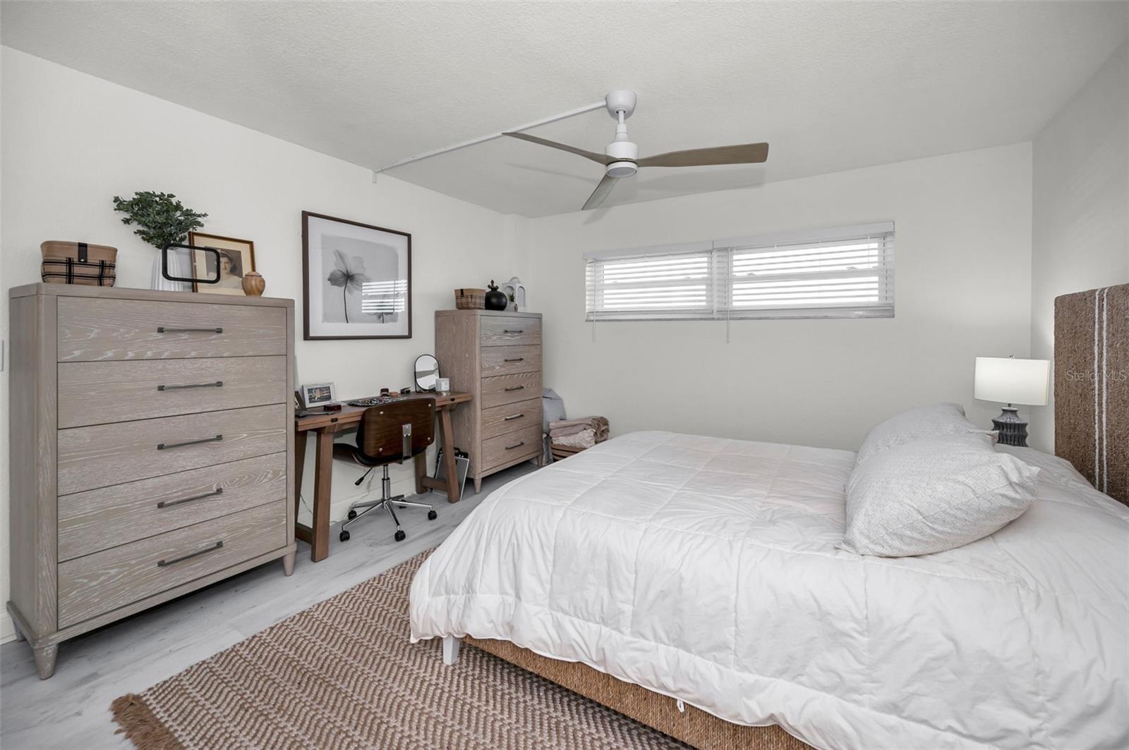 Image 26 of 75 For 7420 Bay Island Drive 374