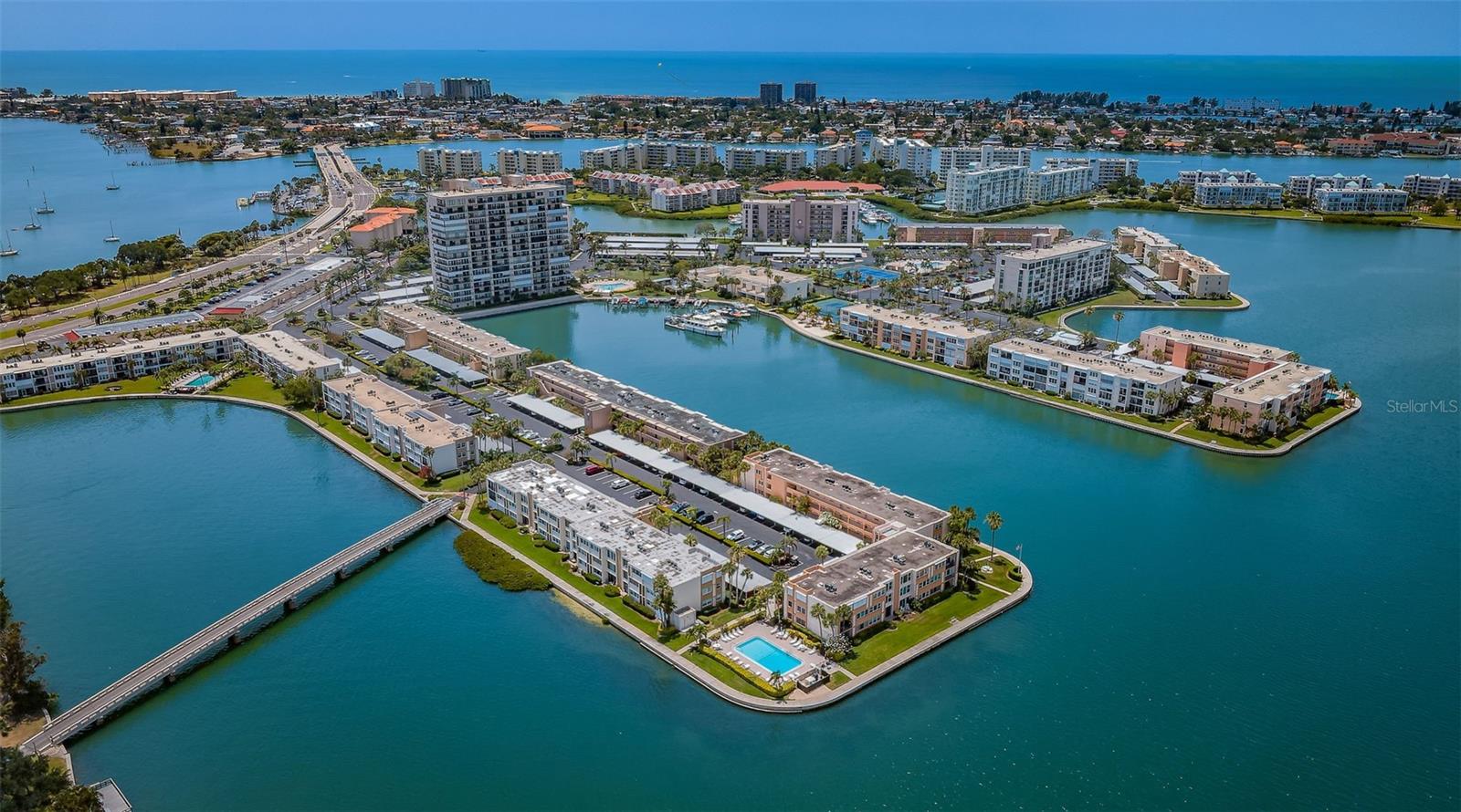 Image 52 of 75 For 7420 Bay Island Drive 374