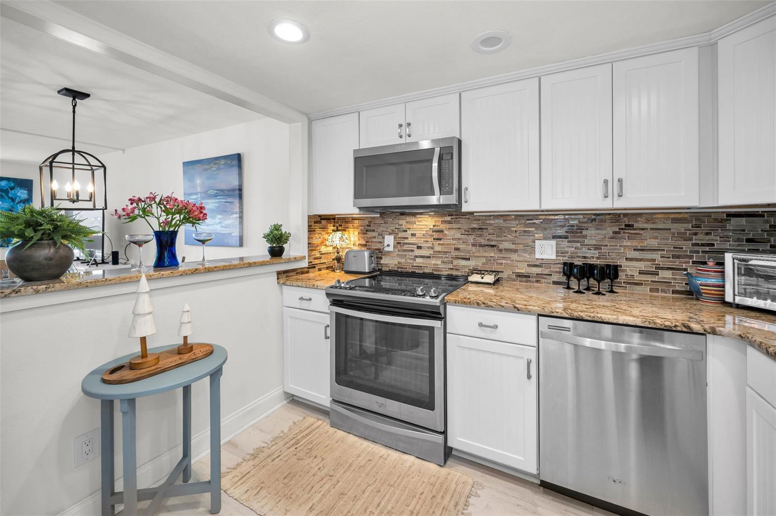 Image 62 of 75 For 7420 Bay Island Drive 374